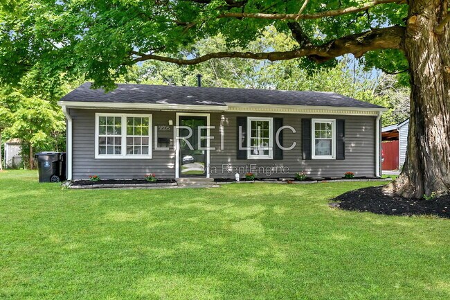 Building Photo - 5805 Loretta St