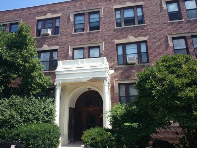 Photo - 46 Park Vale Ave Unidad 6