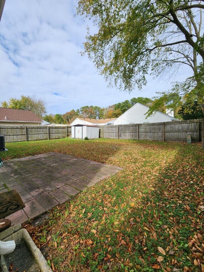 Photo - 3404 Faraday Ln