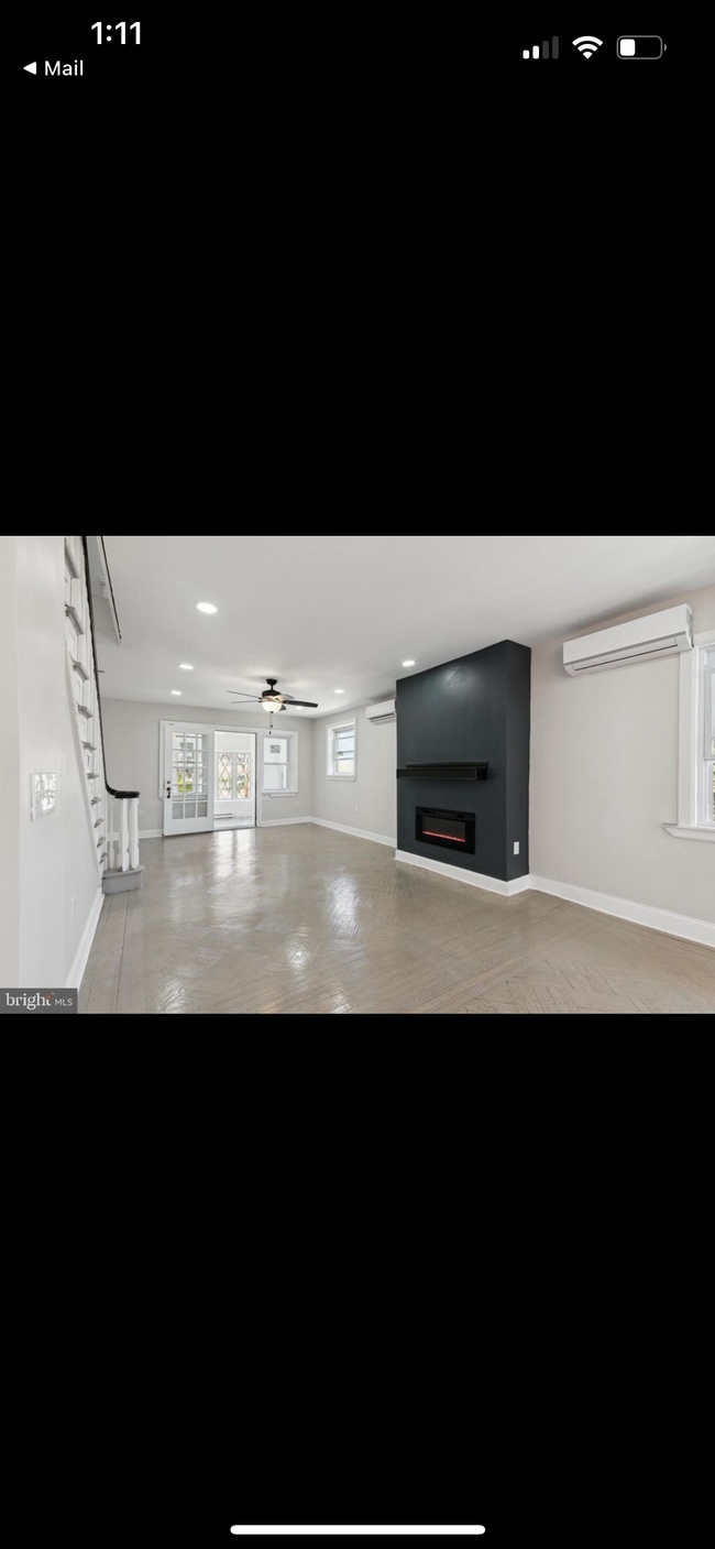 Photo - 2414 77th Ave