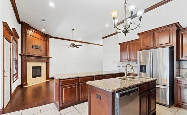 Photo - Welcome Home! 4 Bedroom + 3 bathroom + 3 c...