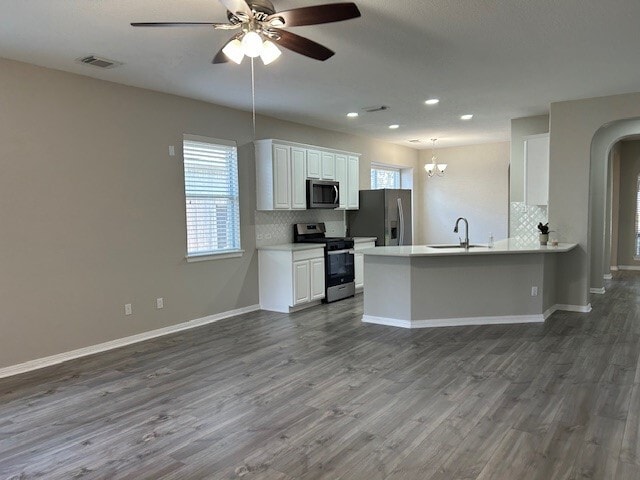 Building Photo - 431 Drake Ln