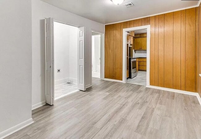 Photo - Charming 3 bedroom/2 bath home!