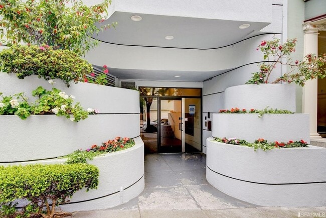 Photo - 1425 Vallejo St Unit 306