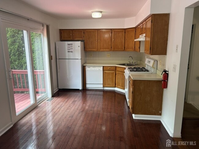 Photo - 53 Boxgrove Pl