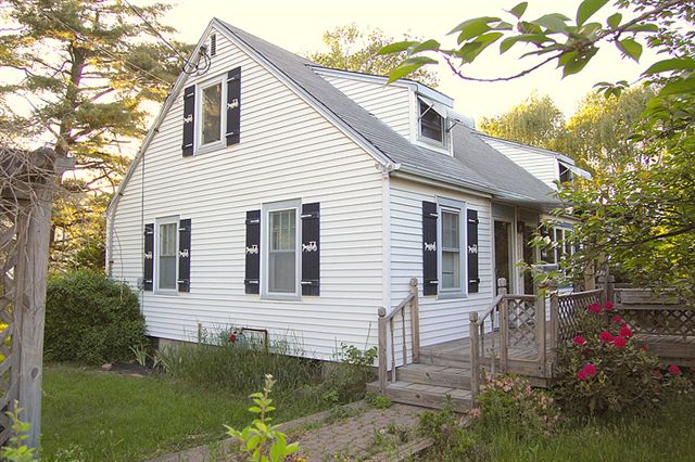 Photo - 140 N Montgomery St