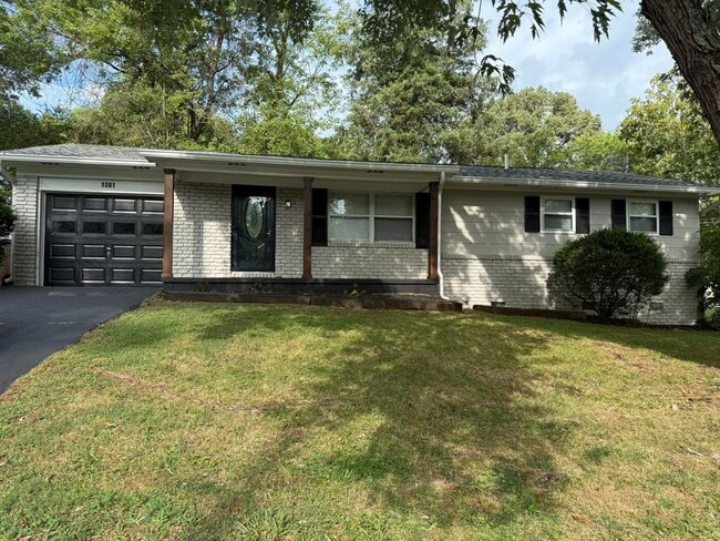 Building Photo - Renovated Rocky Hill Home