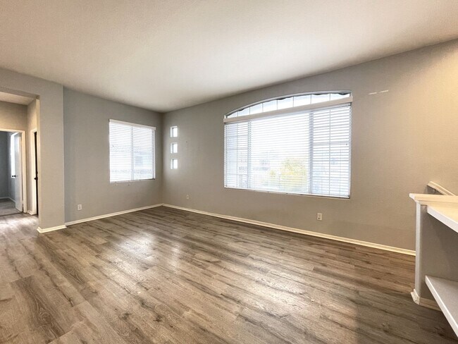 Photo - Remodeled Scripps Ranch Condo Unidad 3