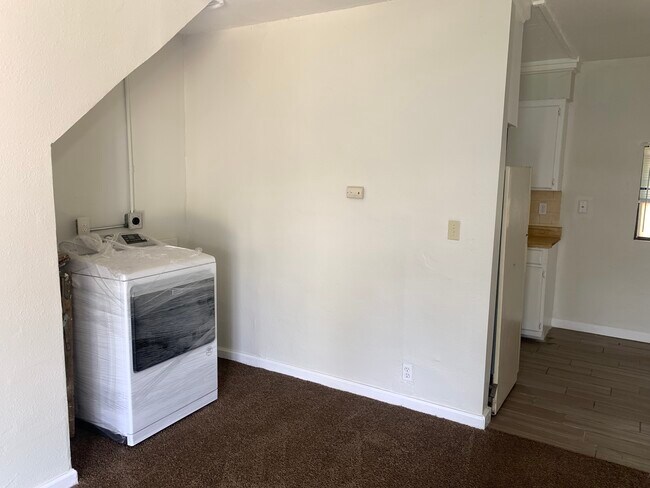 Photo - 1207 N Ross Ave Unidad 3