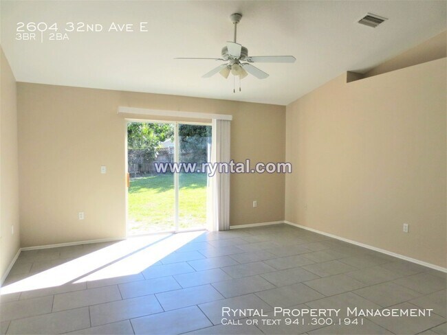 Photo - 2604 32nd Ave E