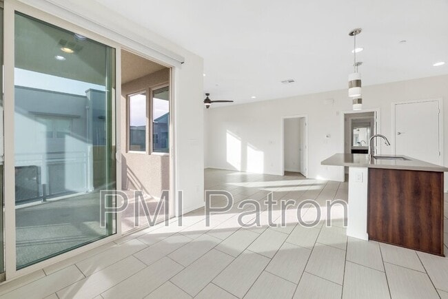 Photo - 11231 Hidden Peak Ave Unit 305