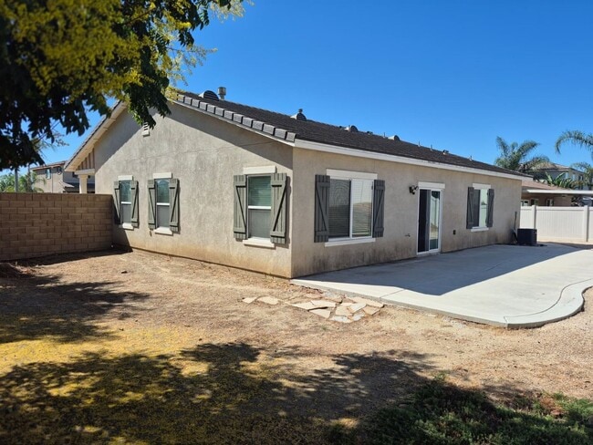 Photo - 31994 Rouge Ln