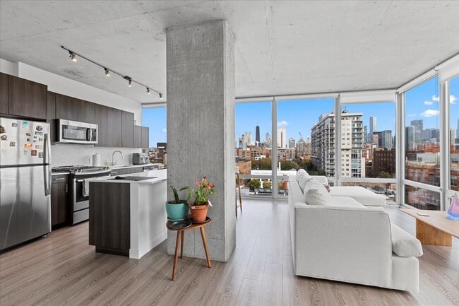 Photo - 728 N Morgan St Unit 709