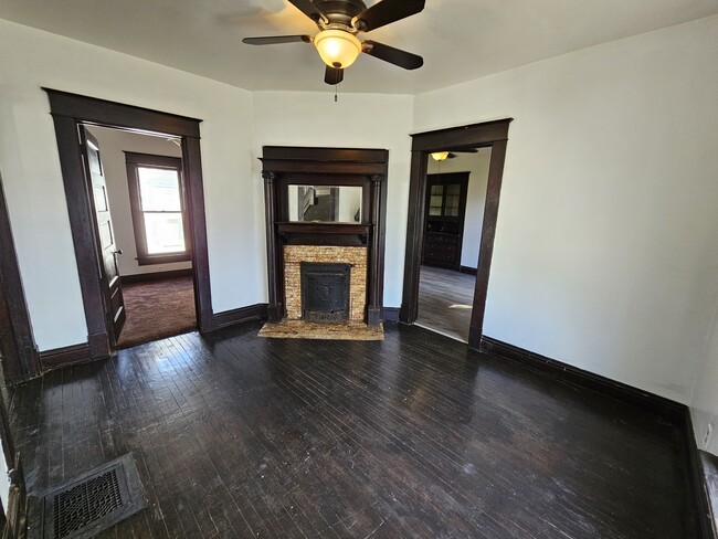 Photo - 1415 Maple Ave