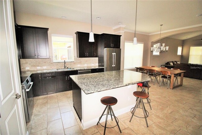 Photo - 7909 Laureate Blvd