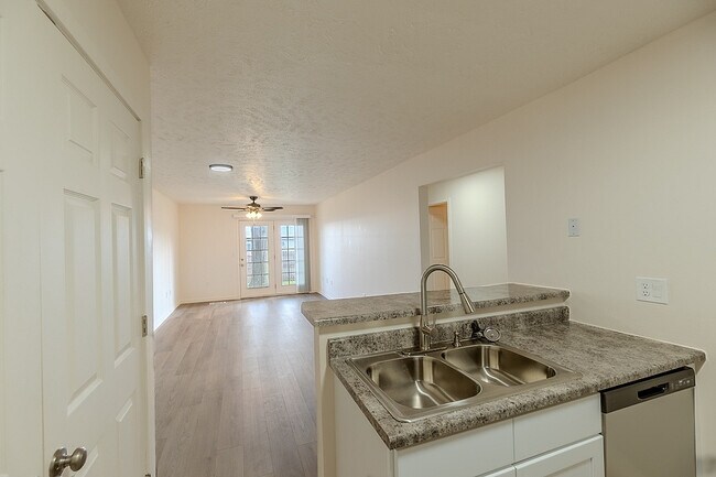 Kitchen Overlooking the Living Area - Huntley Ridge