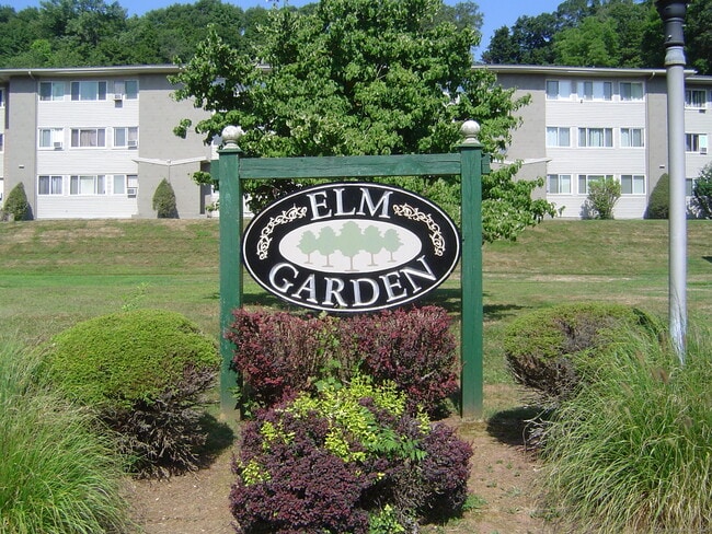 Building Photo - 301 S Elm St Unit 301 Rental