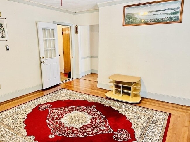 Photo - 188 Main St Unidad 2