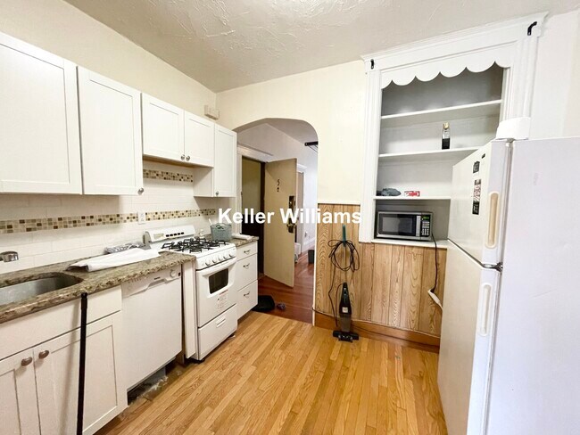 Photo - 28 Myrtle St Unit 5