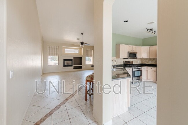 Photo - 1041 S Vista Grande Dr