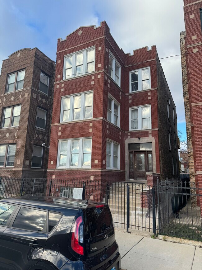 Front of Building - 3234 W Augusta Blvd Apartments