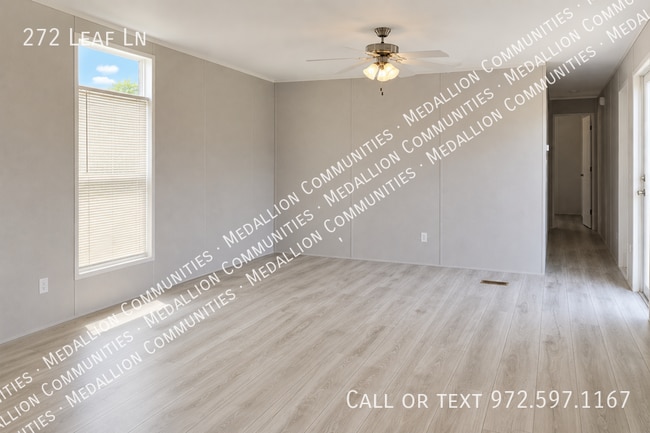 Photo - 272 Leaf Ln