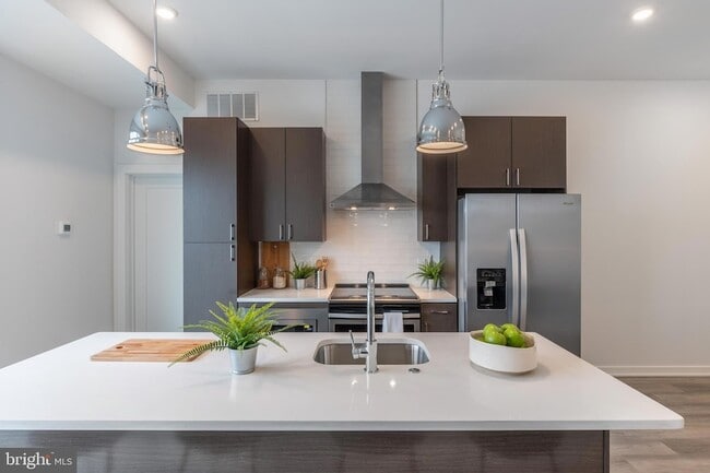 Photo - 710 N 16th St Unit 302