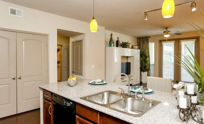Photo - 2 bedroom in Pearland TX 77584 Unit 2292