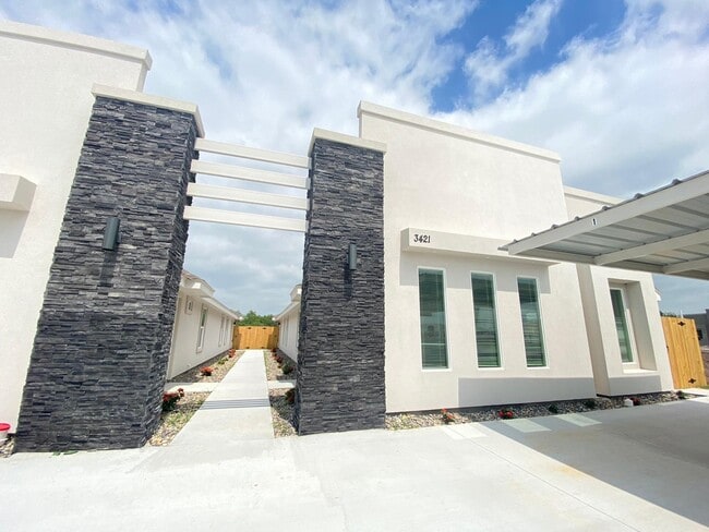 Montecito III Apartments - Montecito III Apartments