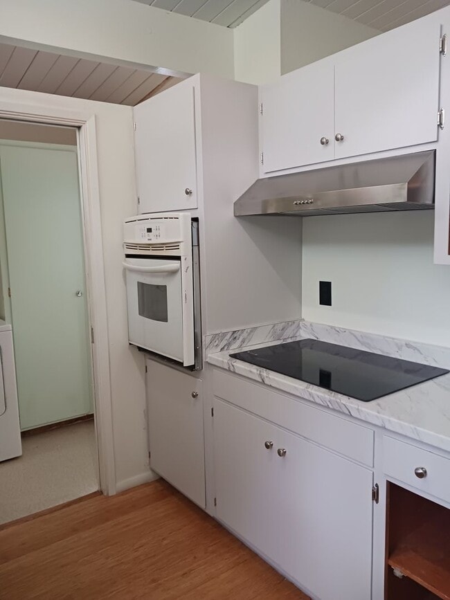 Photo - Duplex for RENT!
