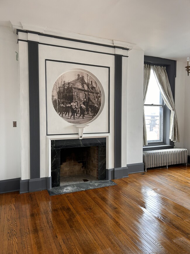 Living Room - 140 W High St Unit Apartment 1