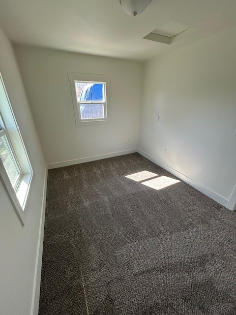 Photo - 301 E 4th St