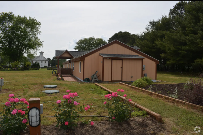 Building Photo - 33538 Wilgus Cemetery Rd Rental