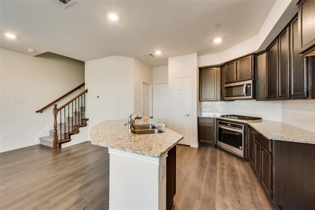 Photo - 2412 Eureka Wy