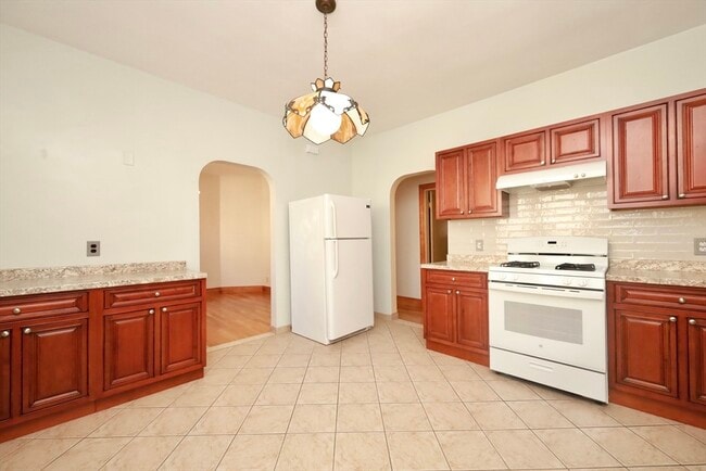 Building Photo - 118 Garfield Ave Unit 1