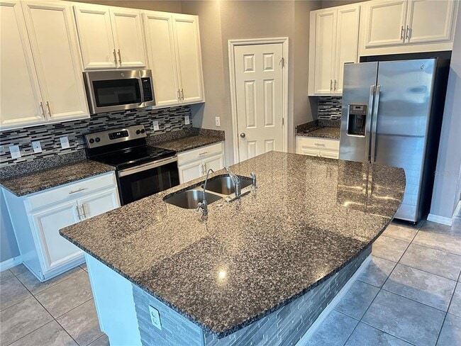 Photo - 10834 Wyne Tree Ct