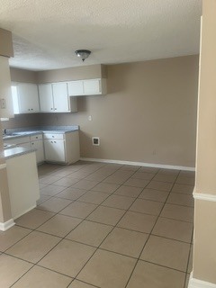 719 Elizabeth Dr Unit 1