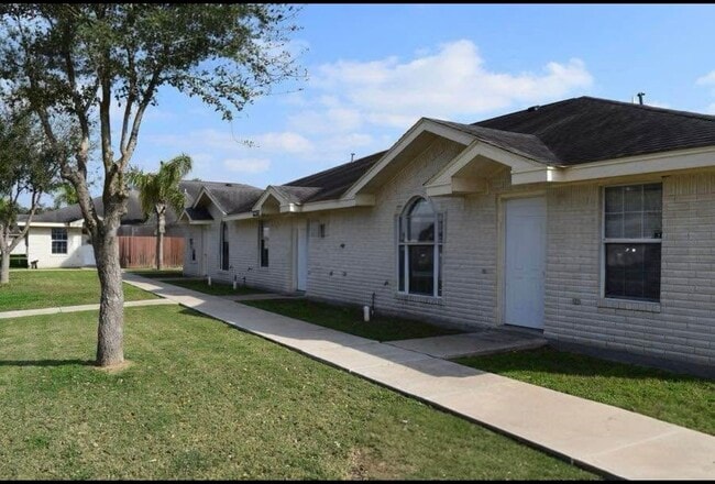 2210 Peridot St Unit 3