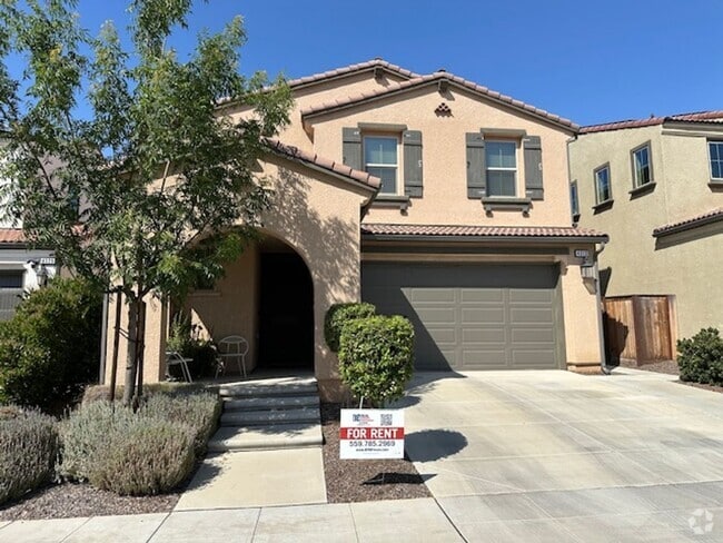 Building Photo - $2,395 Tesoro Viejo Gorgeous 2 Bed + Offic... Rental