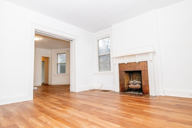 Photo - 1628 De Sales Ln Apartments Unit 1628 De Sales Ln