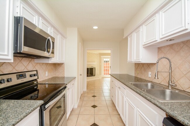 Photo - 13282 Trail Hollow Dr