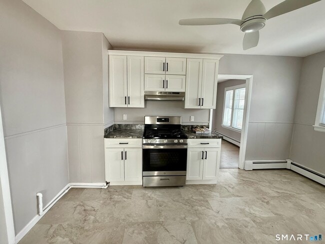 Photo - 24 Cross St Unidad 3rd Floor