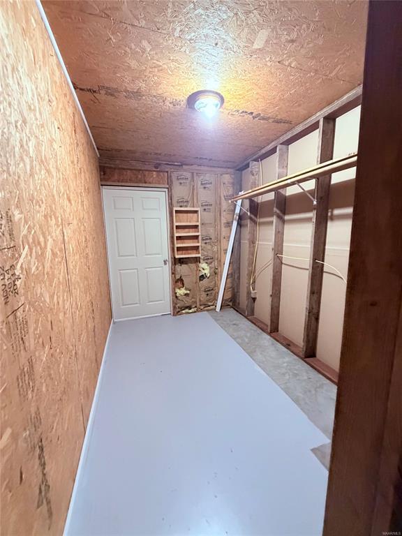 Photo - 8061 Central Plank Rd