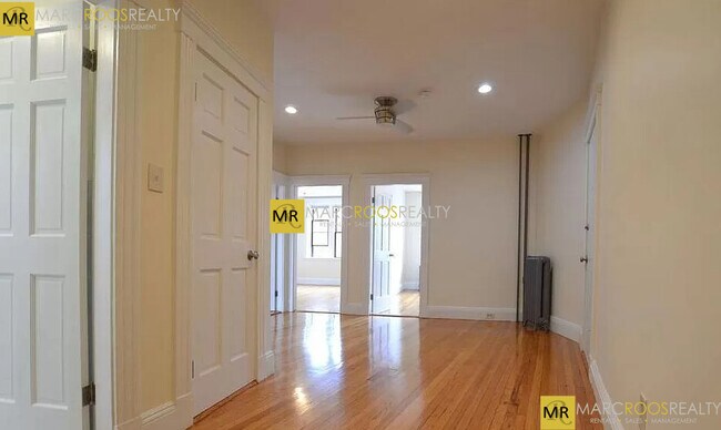 Building Photo - 6 Sutherland Rd Unit 31 Rental
