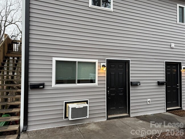 Photo - 435 3rd Ave Dr SE