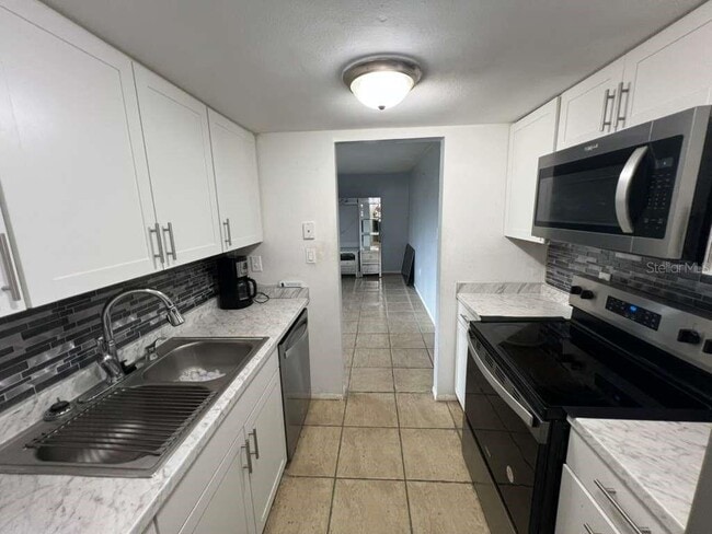 Photo - 851 Sky Lake Cir Unit D