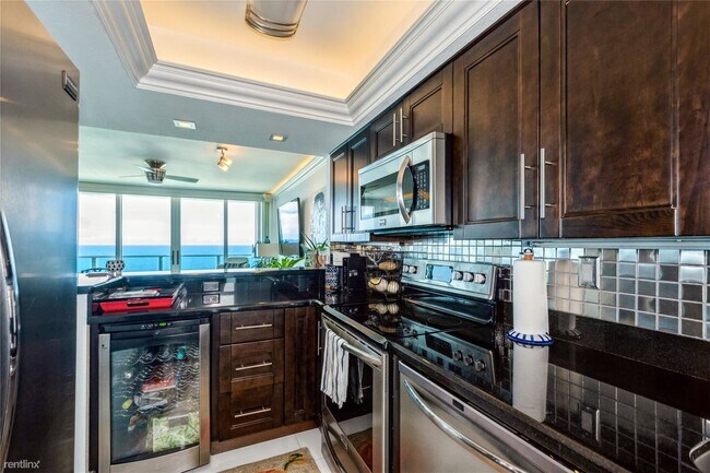 Photo - 1 br, 1.5 bath Condo - 333 NE 21st Ave Apt... Unidad Apt 1614