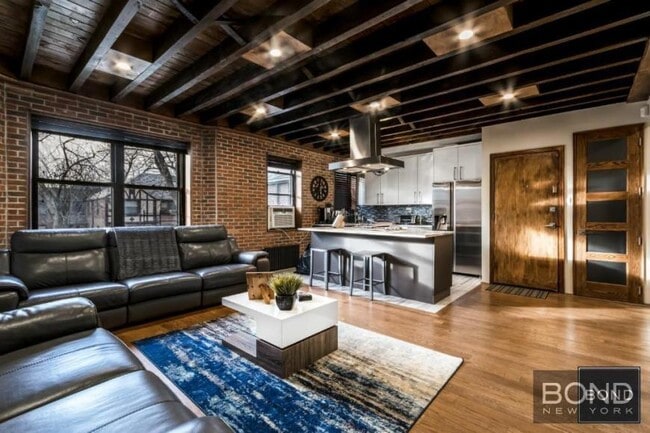 Building Photo - 2 bedroom in EAST ELMHURST NY 11370 Unit 2