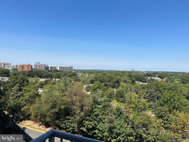 Photo - 2500 N Van Dorn St Unit 815
