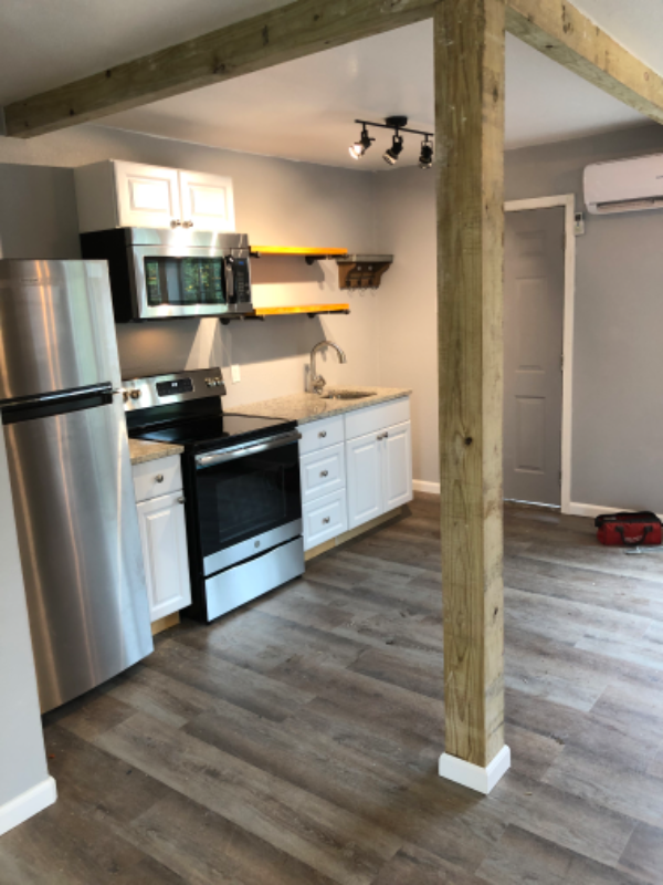 Building Photo - 622 Texan Trail Rental